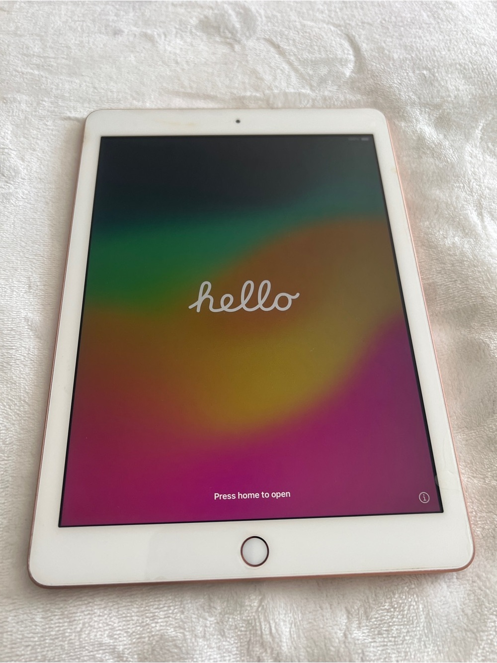 iPad 6th Generation – 128GB – Gold